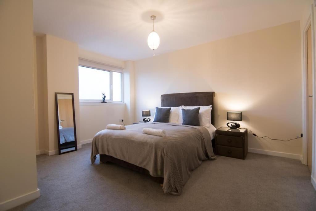 Executive 2 Bed 2 Bath - Free Parking Apartment Glasgow Exterior photo